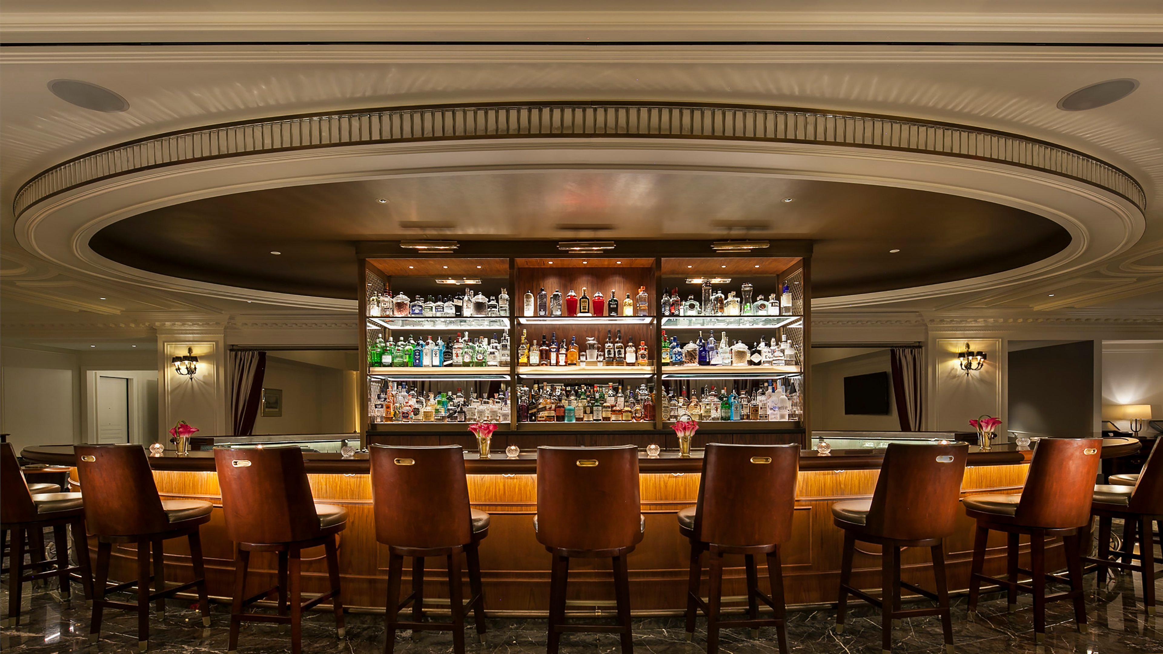 Intercontinental New York Barclay Hotel By Ihg Exterior photo The bar at the St. Regis