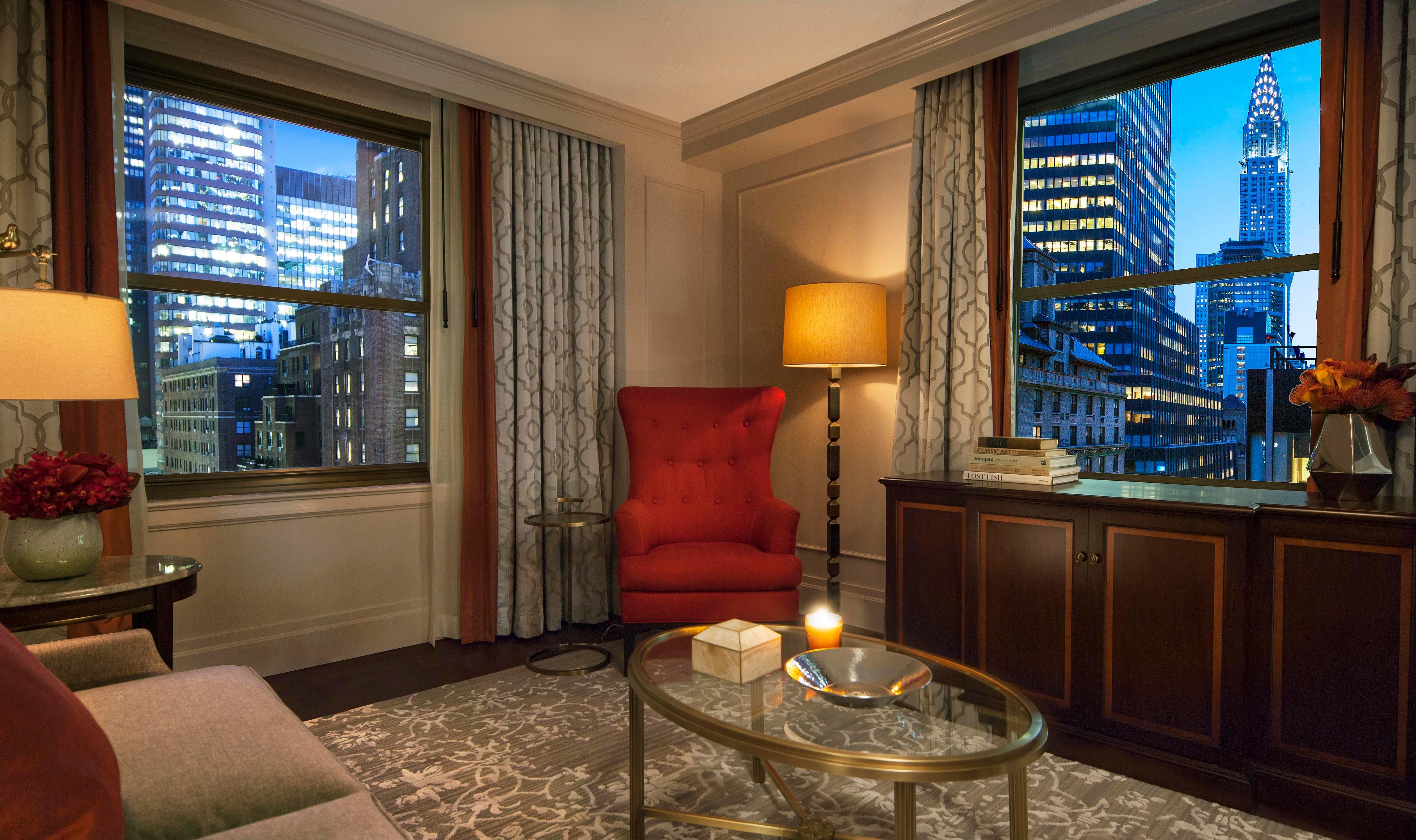 Intercontinental New York Barclay Hotel By Ihg Exterior photo A suite at the Waldorf Astoria New York